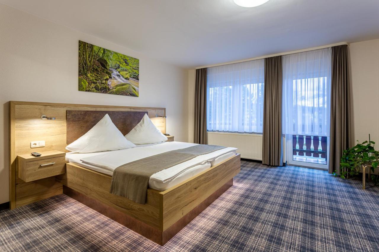 Hotel Zur Aussicht Hohnstein Esterno foto