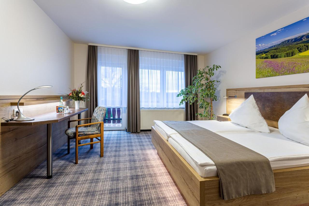 Hotel Zur Aussicht Hohnstein Esterno foto