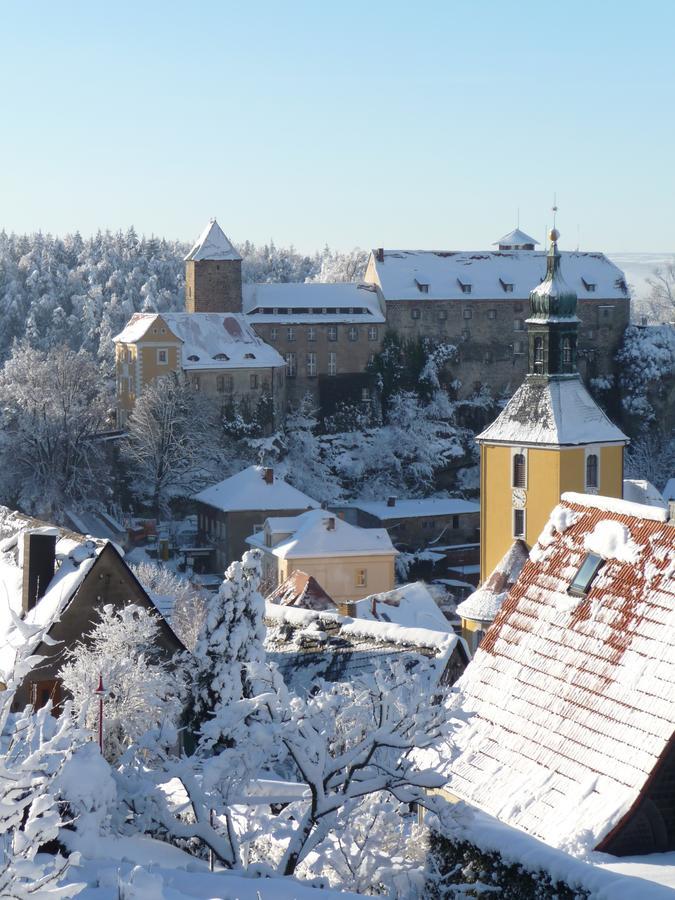 Hotel Zur Aussicht Hohnstein Esterno foto