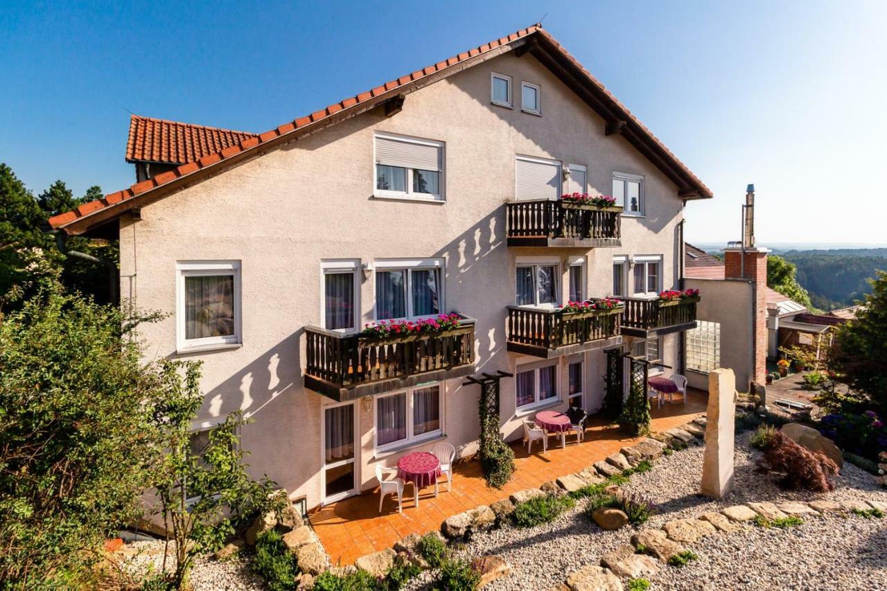 Hotel Zur Aussicht Hohnstein Esterno foto